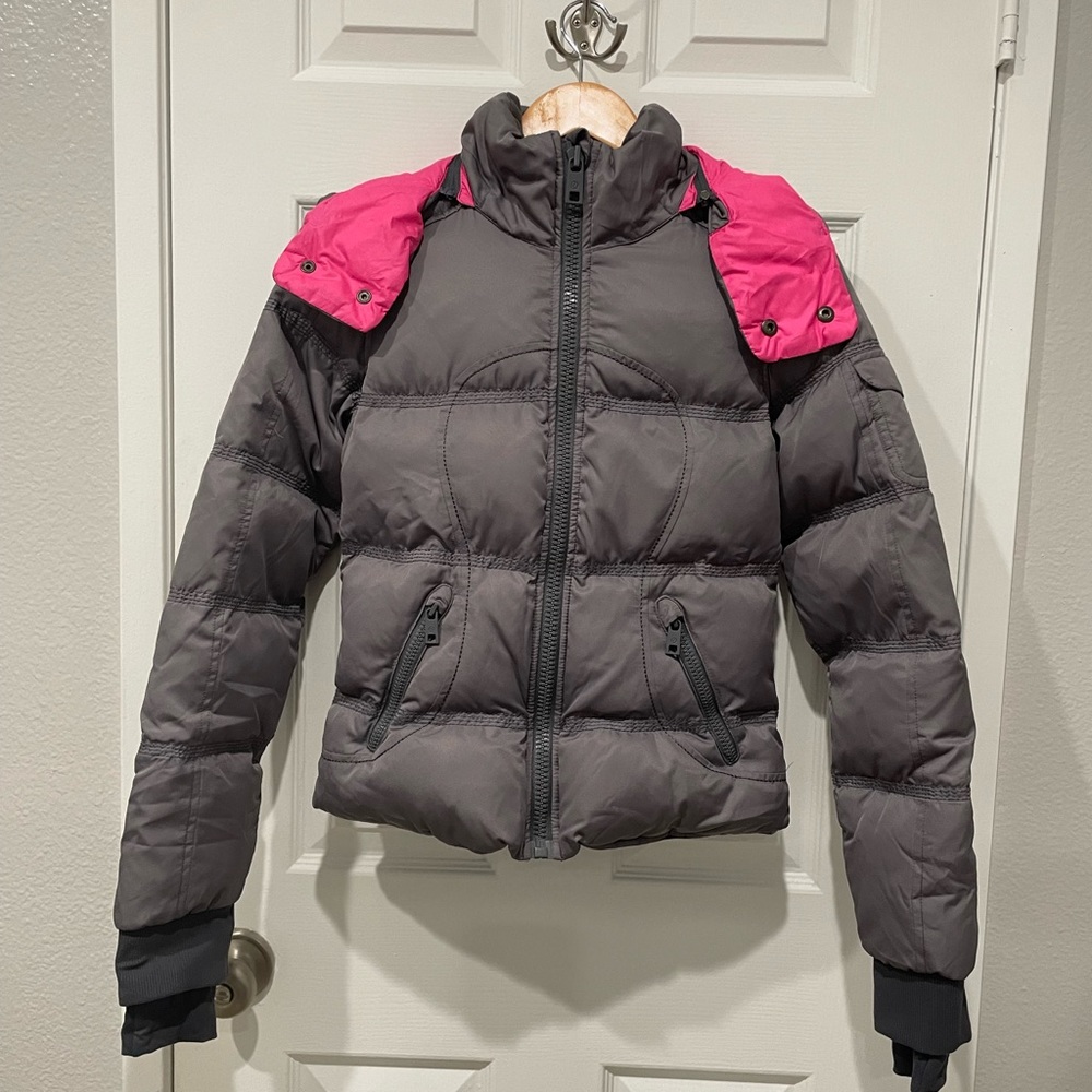 Never used Lululemon Puffer Jacket